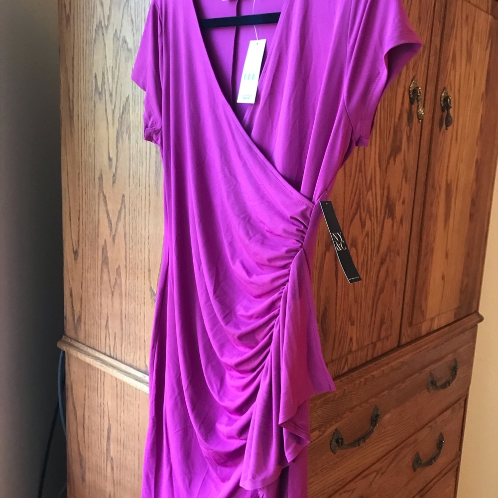 Ladies New York & Co Fuschia dress